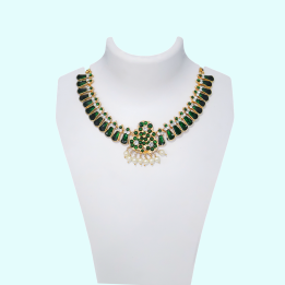 NECKLACE 4621 GREEN