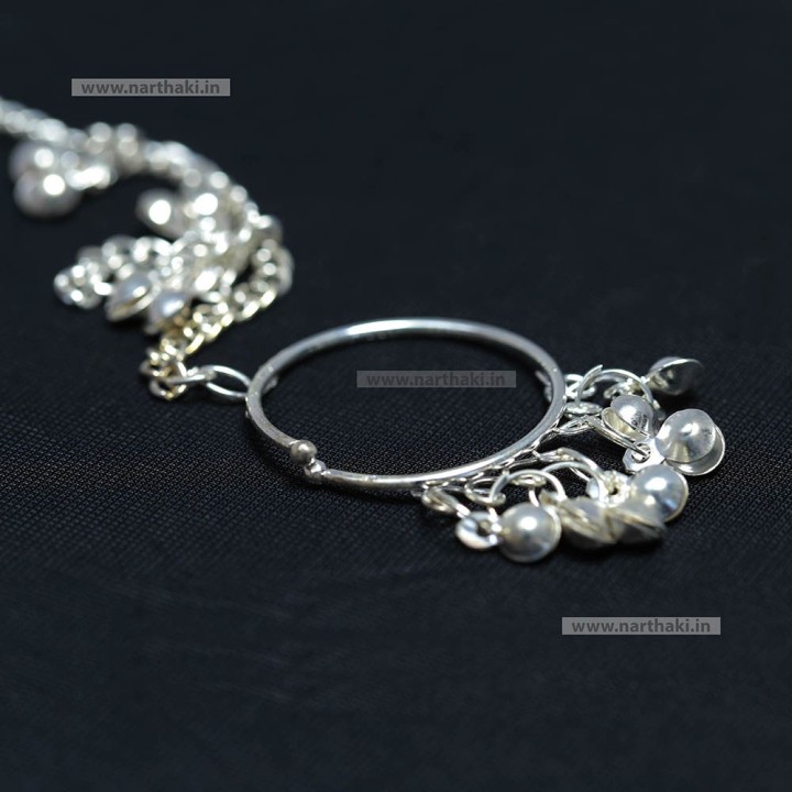MUKUTHI RING CHAIN SILVER