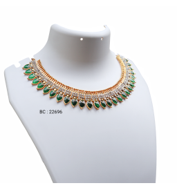 NECKLACE 2497 GREEN